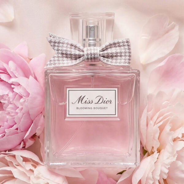 DIOR (12) Miss Dior Blooming Bouquet