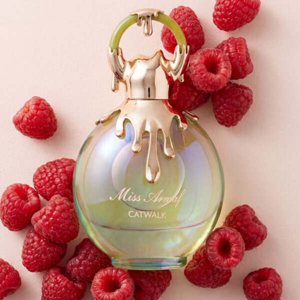 26 Miss Armaf Catwalk